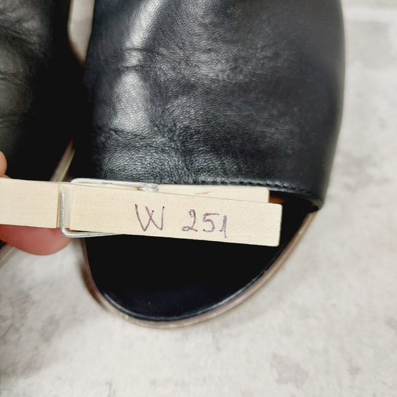 NEW Gabor Black Leather Slip On Block Heel Ankle Bootie Sandals W251 - Picture 13 of 13